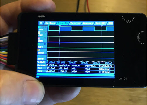 LA104 Logic Analyzer